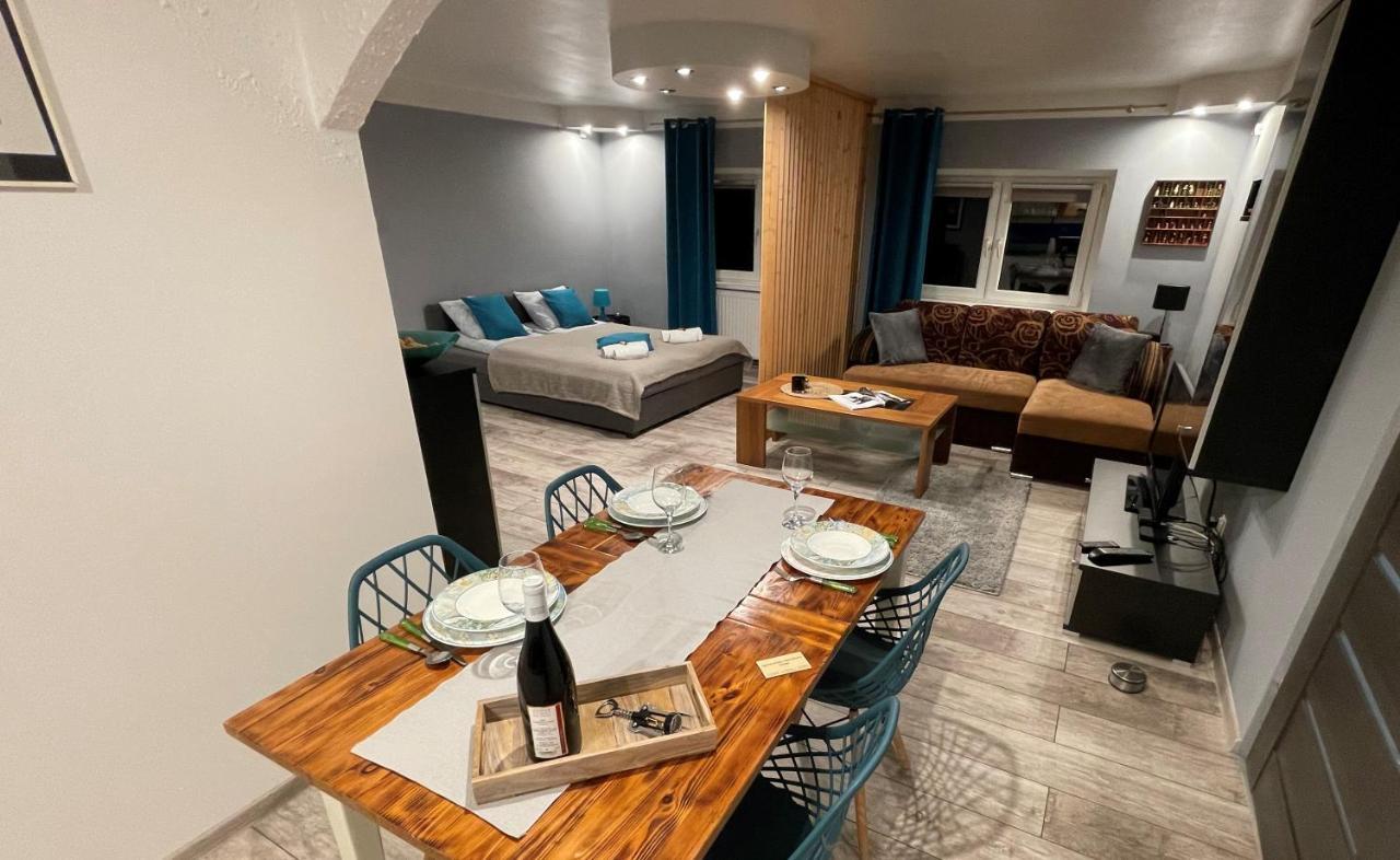 Apartamenty Pod Uwalonym Debem Jezow Sudecki Exterior foto