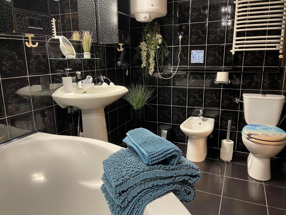 Apartamenty Pod Uwalonym Debem Jezow Sudecki Exterior foto